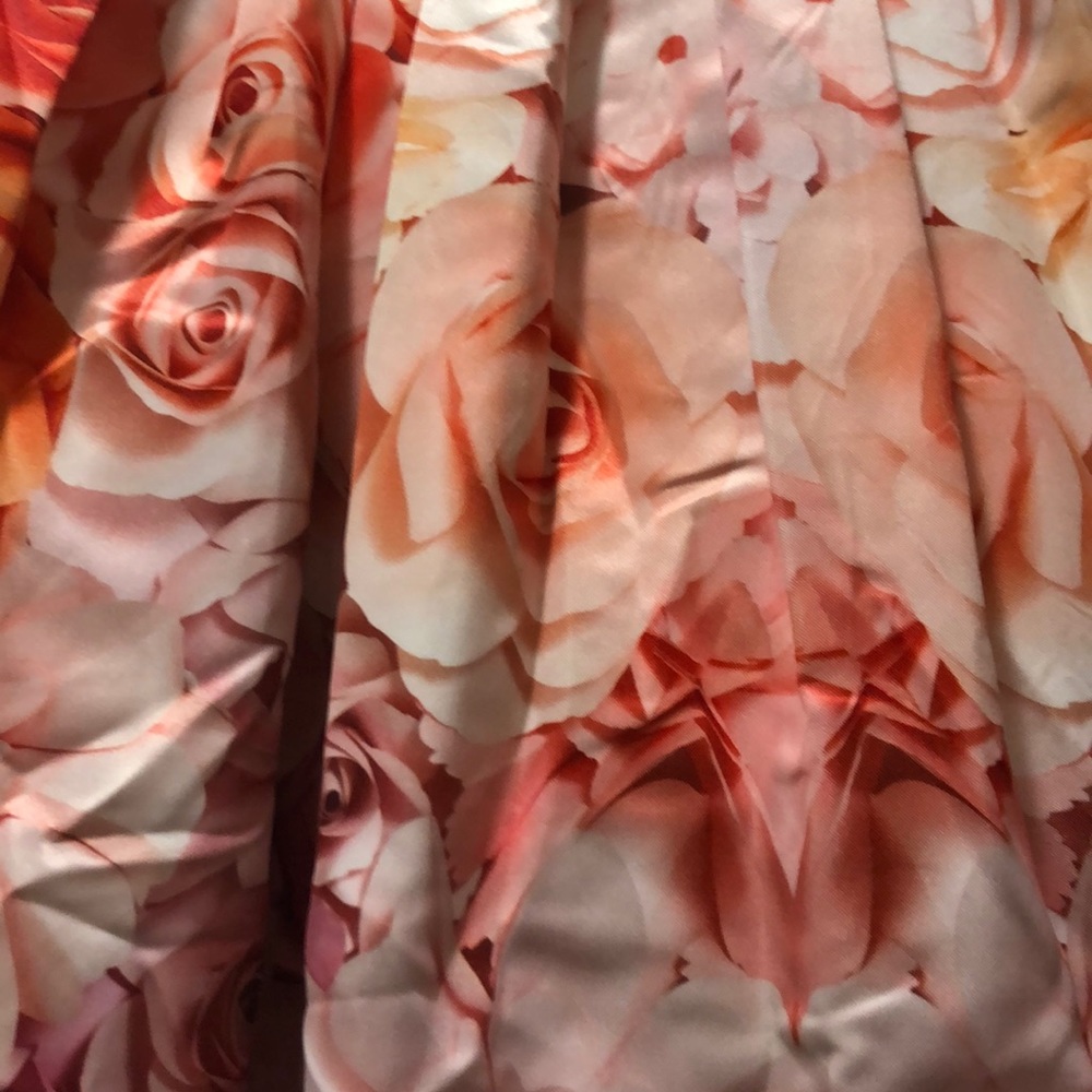 Rose printed midi skirt - Picture 2 of 2